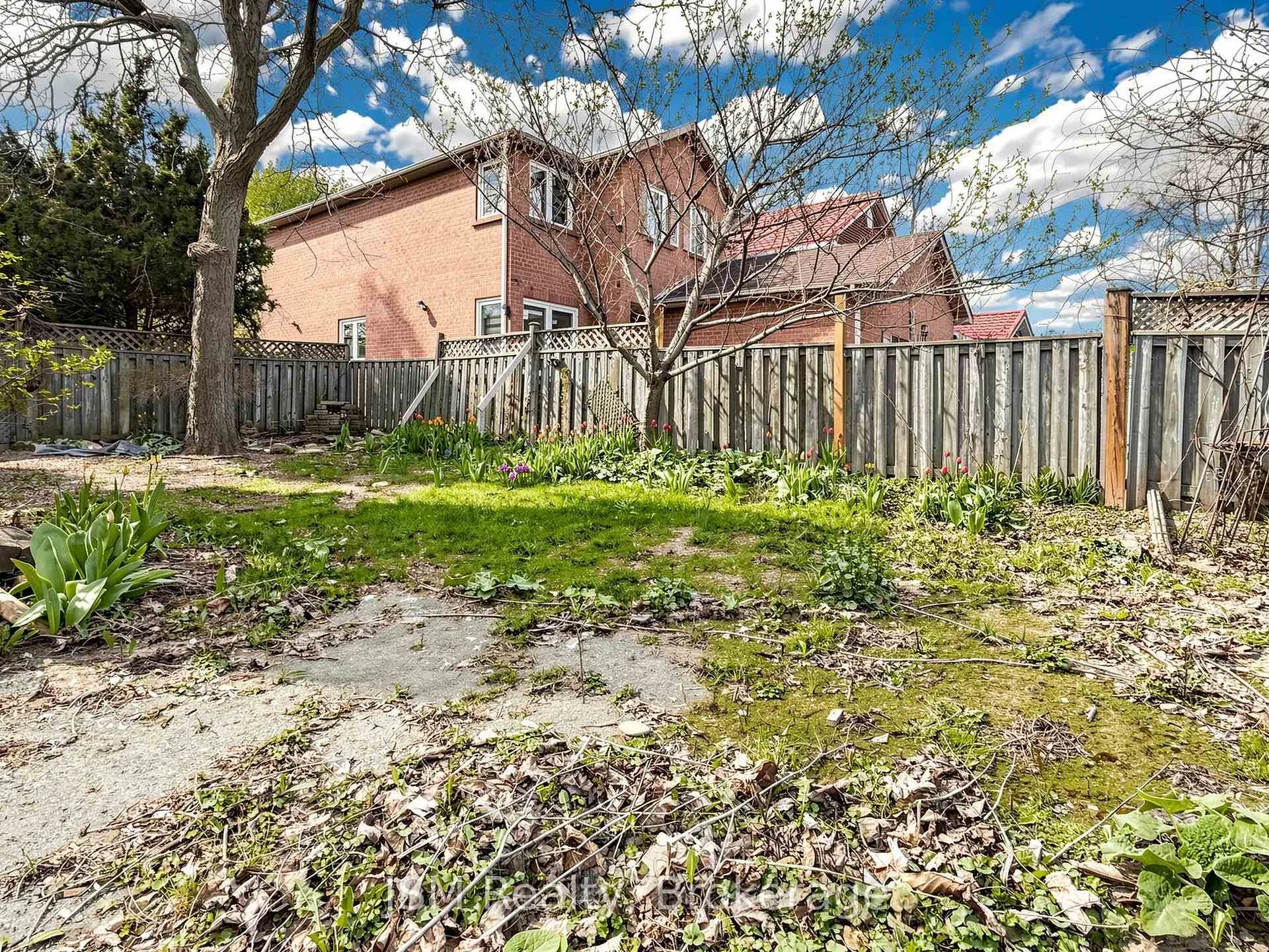 Photo 18 of Unit Lower, 577 Bud Gregory Boulevard, Mississauga, Hurontario — HOMEH
