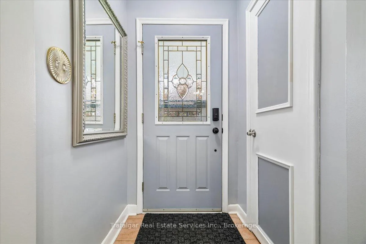 Photo 5 of 2286 Prospect Street, Burlington, Brant — HOMEH
