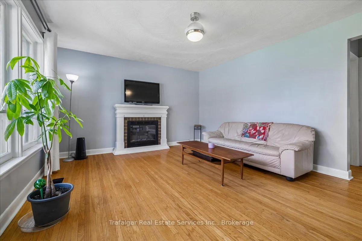 Photo 9 of 2286 Prospect Street, Burlington, Brant — HOMEH