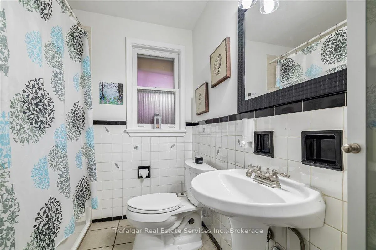Photo 23 of 2286 Prospect Street, Burlington, Brant — HOMEH