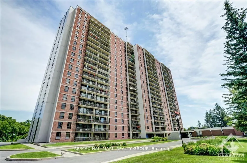Photo 2 of Unit 104, 665 Bathgate Drive, Ottawa, Carson Meadows — HOMEH