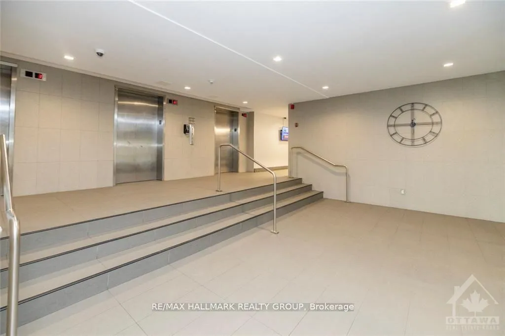 Photo 15 of Unit 104, 665 Bathgate Drive, Ottawa, Carson Meadows — HOMEH