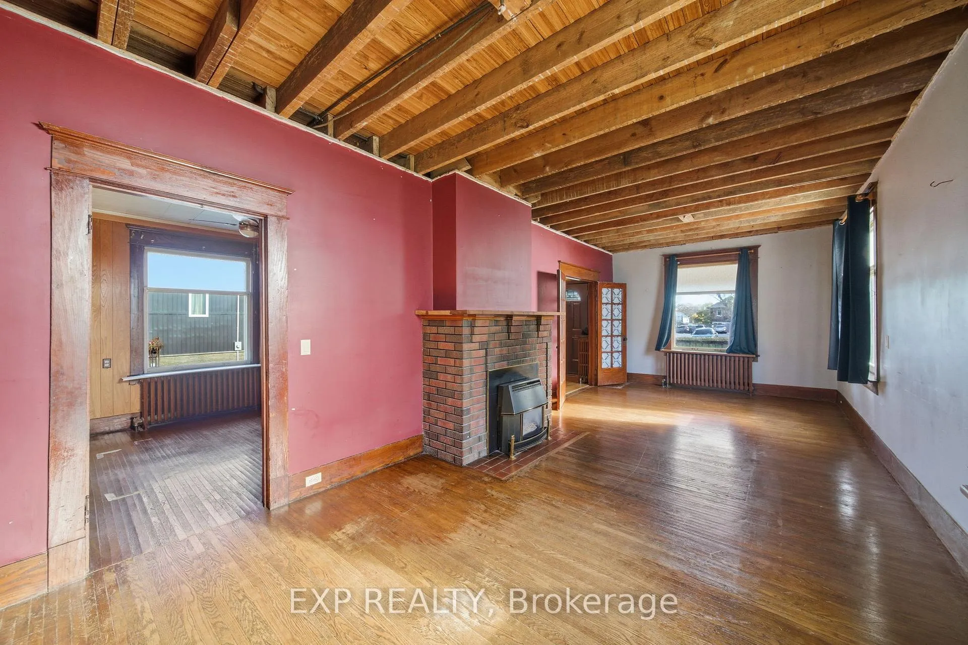 Photo 12 of 160 Head Street N, Norfolk, Simcoe — HOMEH