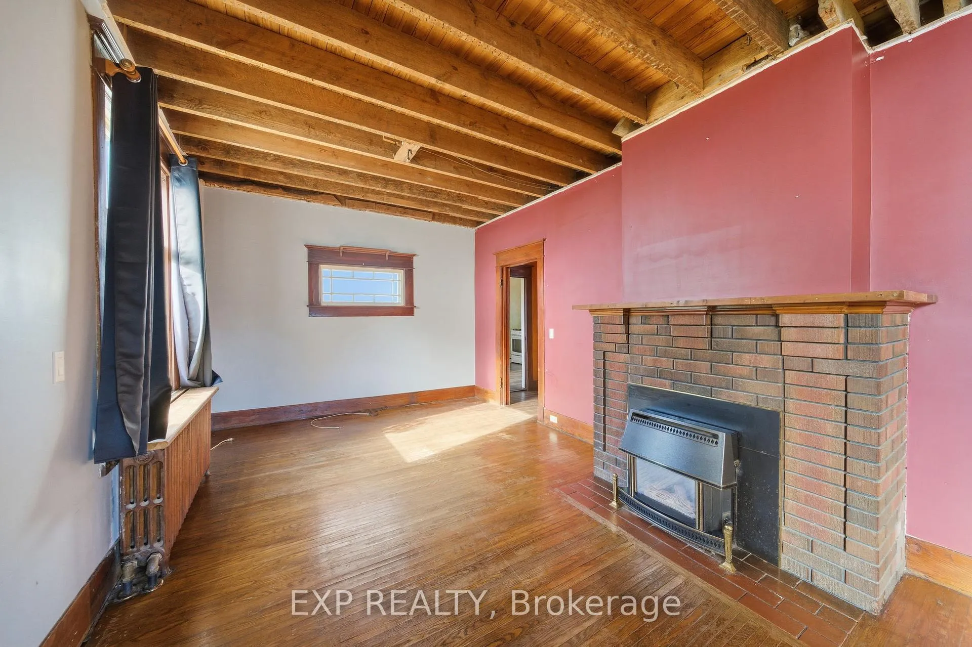 Photo 14 of 160 Head Street N, Norfolk, Simcoe — HOMEH