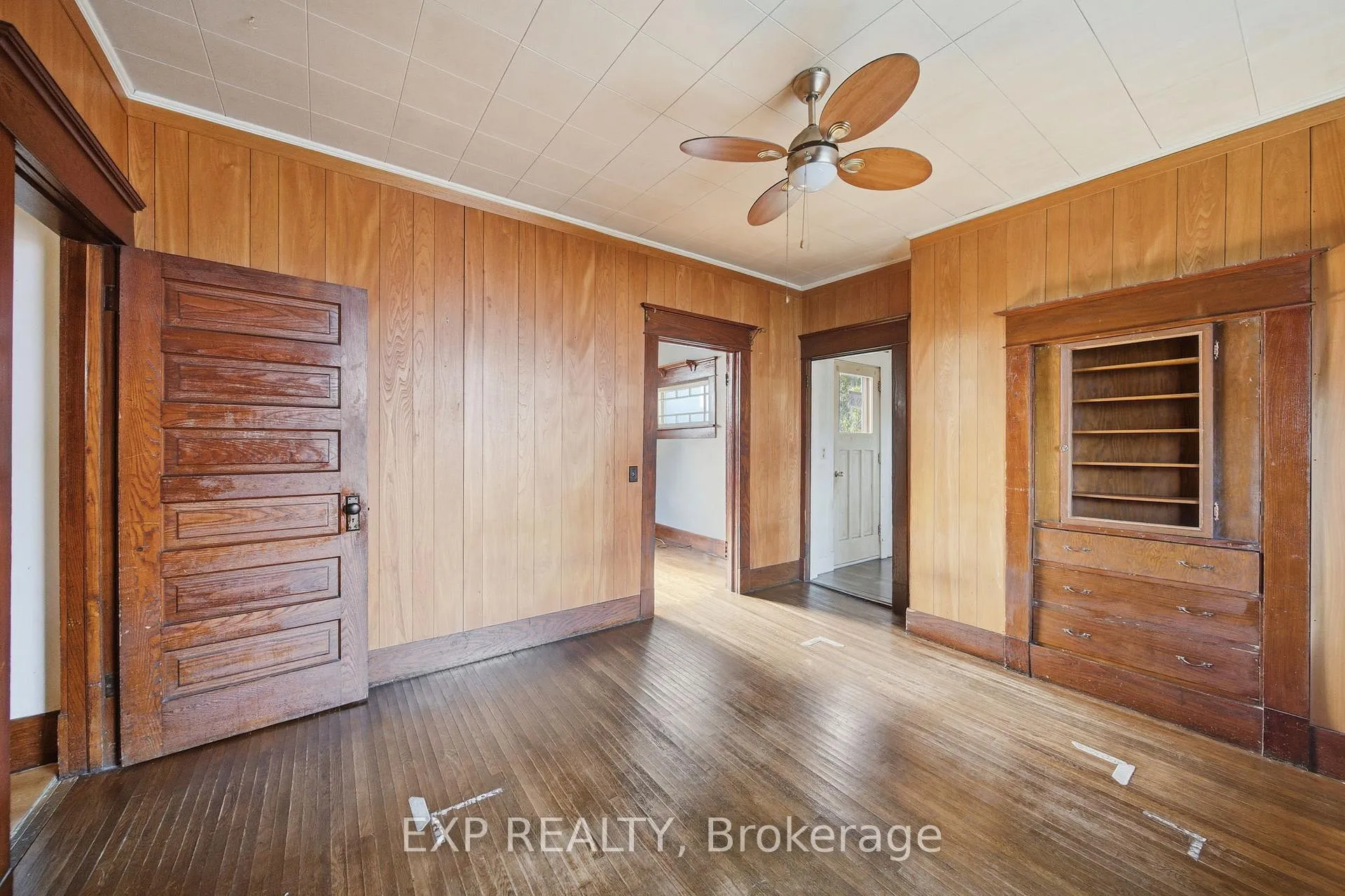 Photo 16 of 160 Head Street N, Norfolk, Simcoe — HOMEH