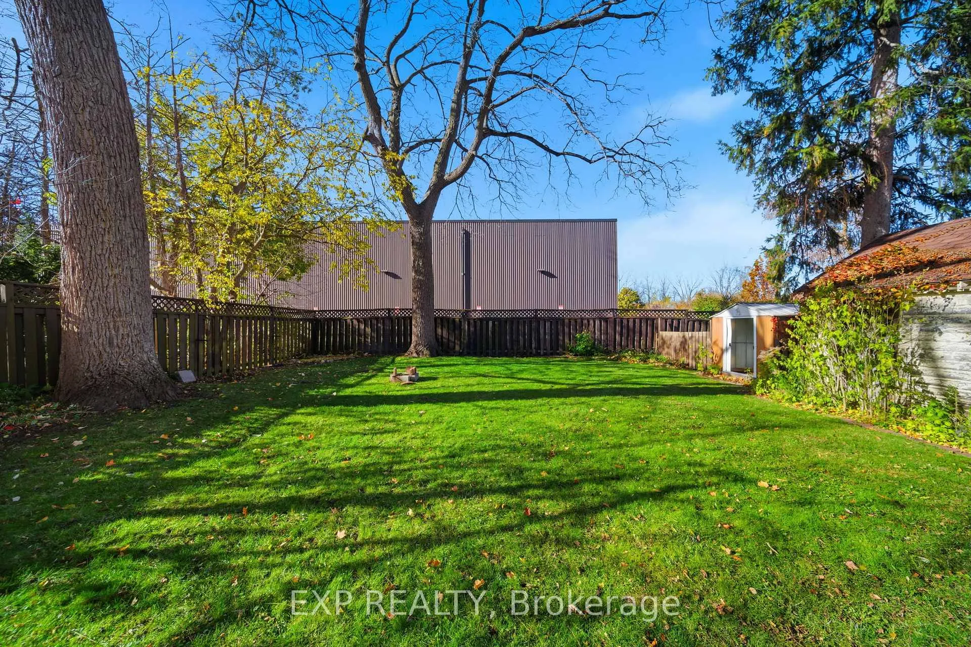 Photo 37 of 160 Head Street N, Norfolk, Simcoe — HOMEH