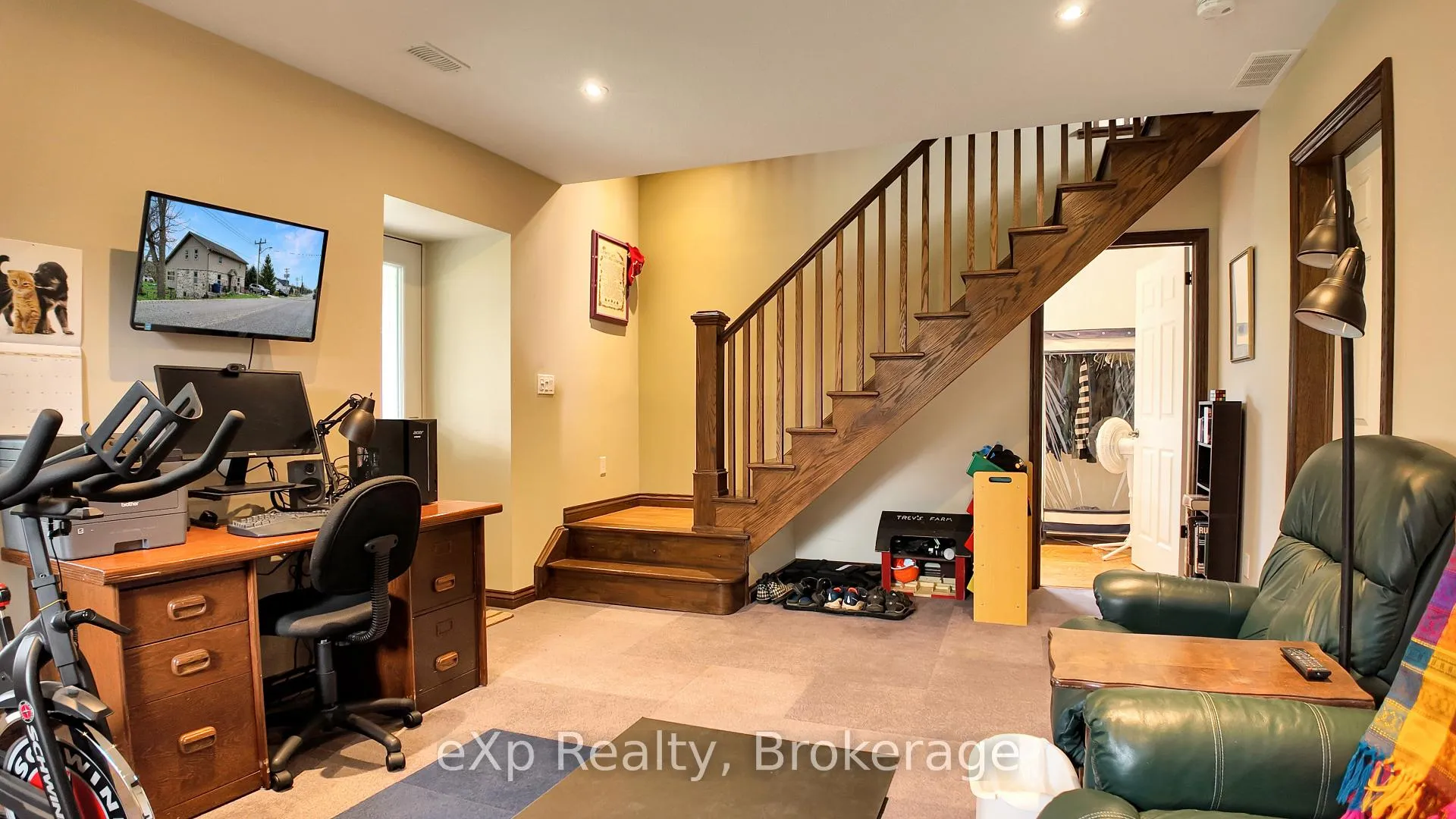 Photo 30 of 372 Adam Street, West Grey — HOMEH