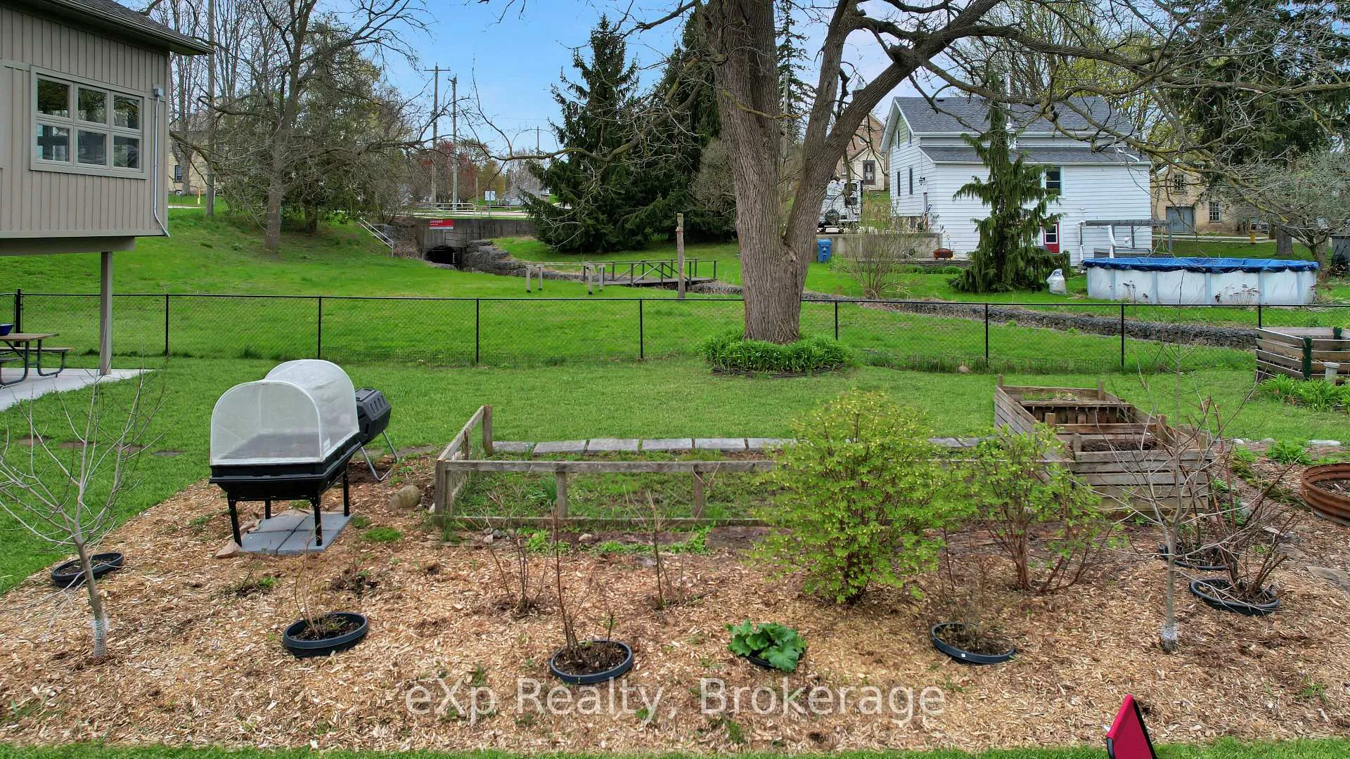 Photo 41 of 372 Adam Street, West Grey — HOMEH