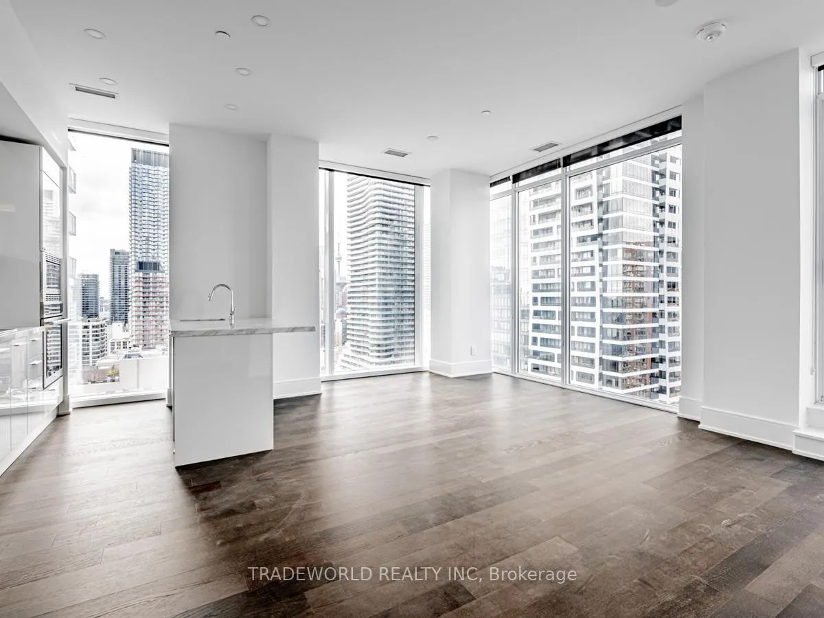 Photo 2 of Unit 2112, 1 Gloucester Street, Toronto, Church-Yonge Corridor — HOMEH
