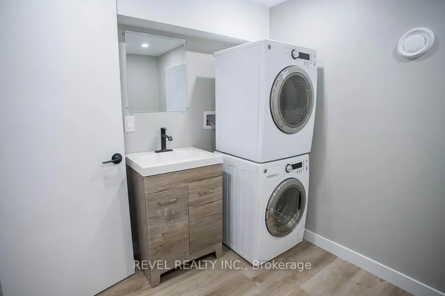 Photo 11 of Unit 4, 44 Grey Street, Brantford — HOMEH