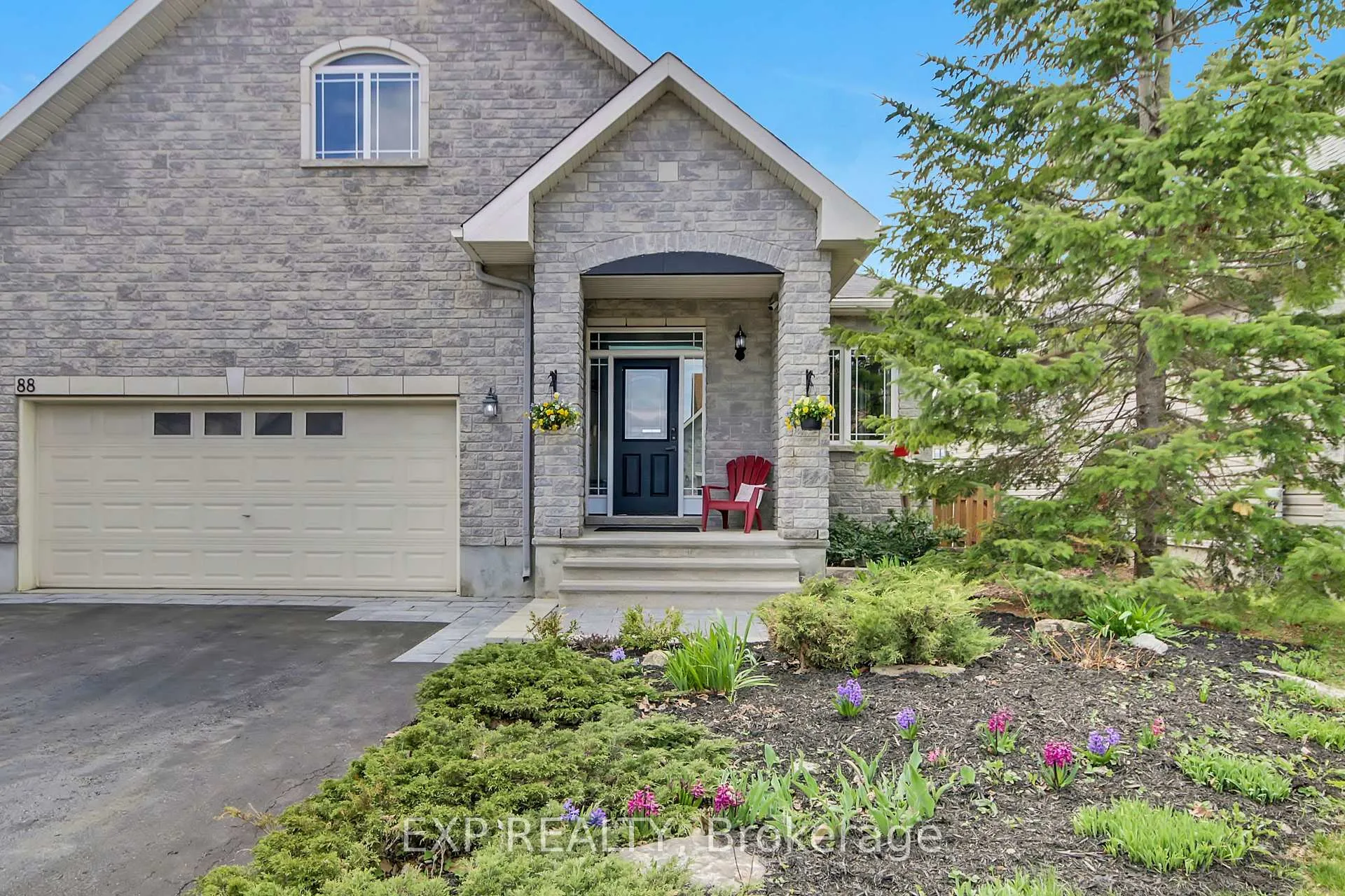 Photo 2 of 88 Mcgregor Street, Carleton Place — HOMEH