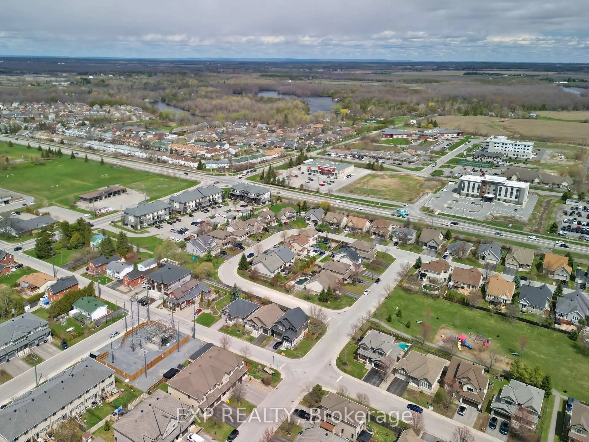 Photo 43 of 88 Mcgregor Street, Carleton Place — HOMEH