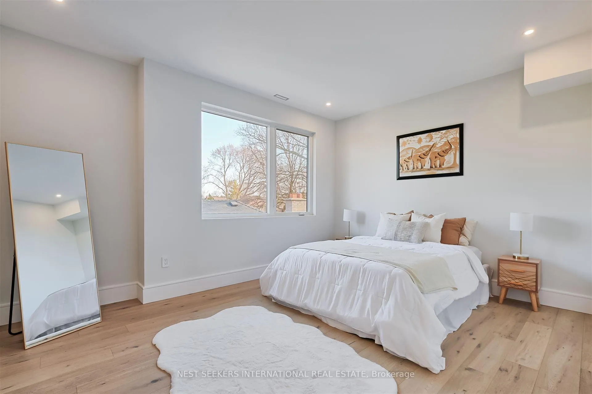 Photo 28 of 27 Inverleigh Drive, Etobicoke, Stonegate-Queensway — HOMEH