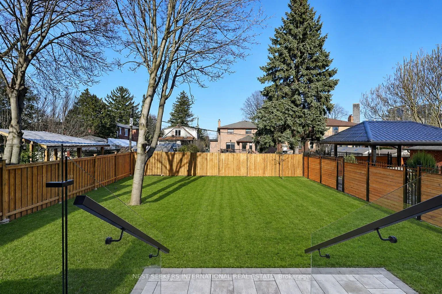 Photo 44 of 27 Inverleigh Drive, Etobicoke, Stonegate-Queensway — HOMEH