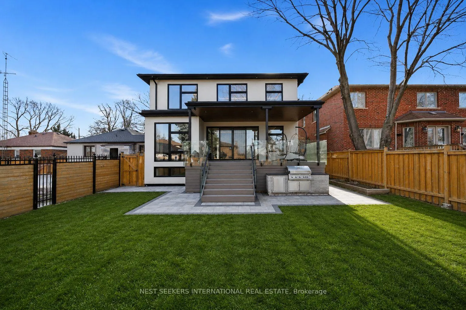 Photo 47 of 27 Inverleigh Drive, Etobicoke, Stonegate-Queensway — HOMEH
