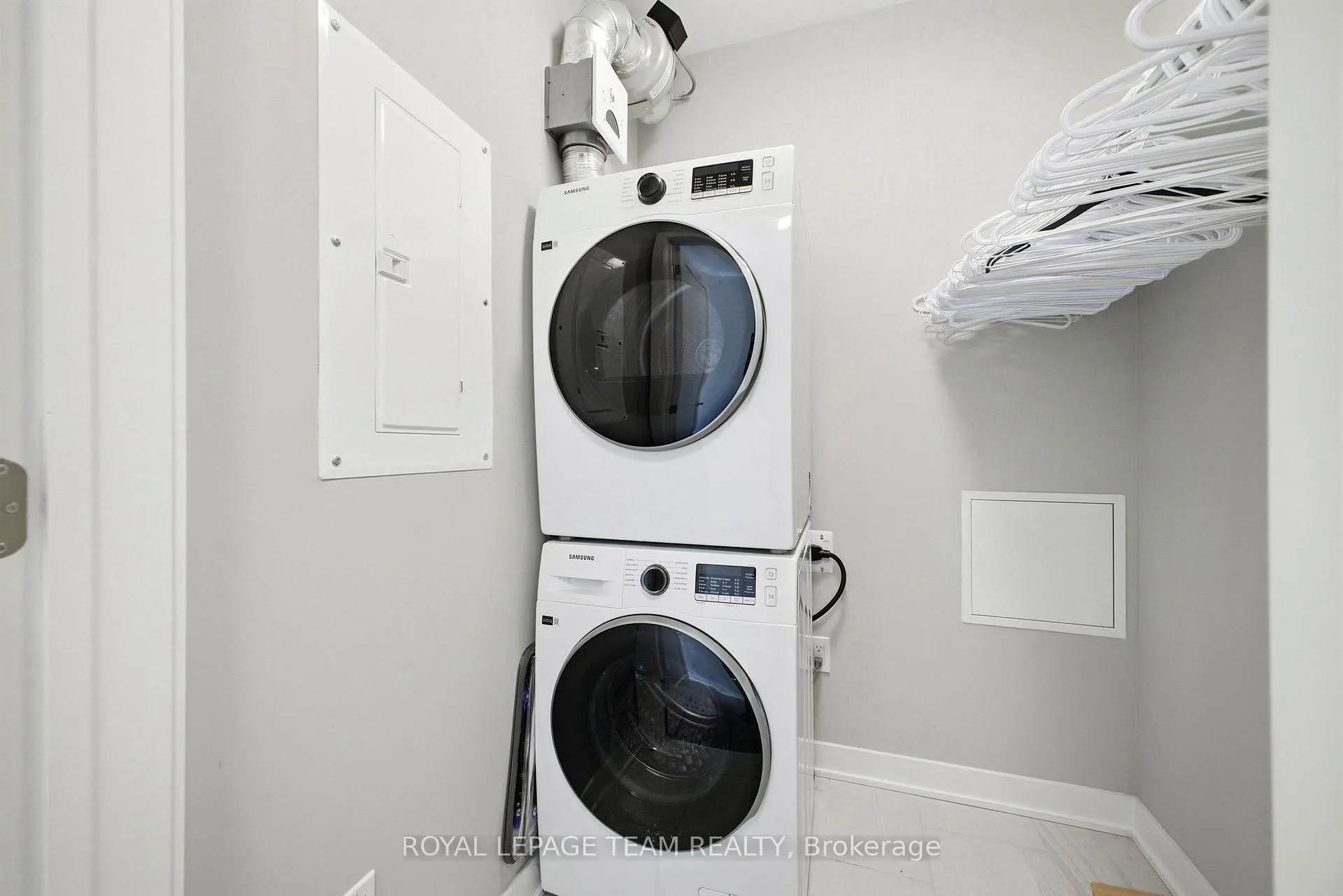 Photo 8 of Unit 209, 360 Deschatelets Avenue E, Ottawa, Ottawa East — HOMEH