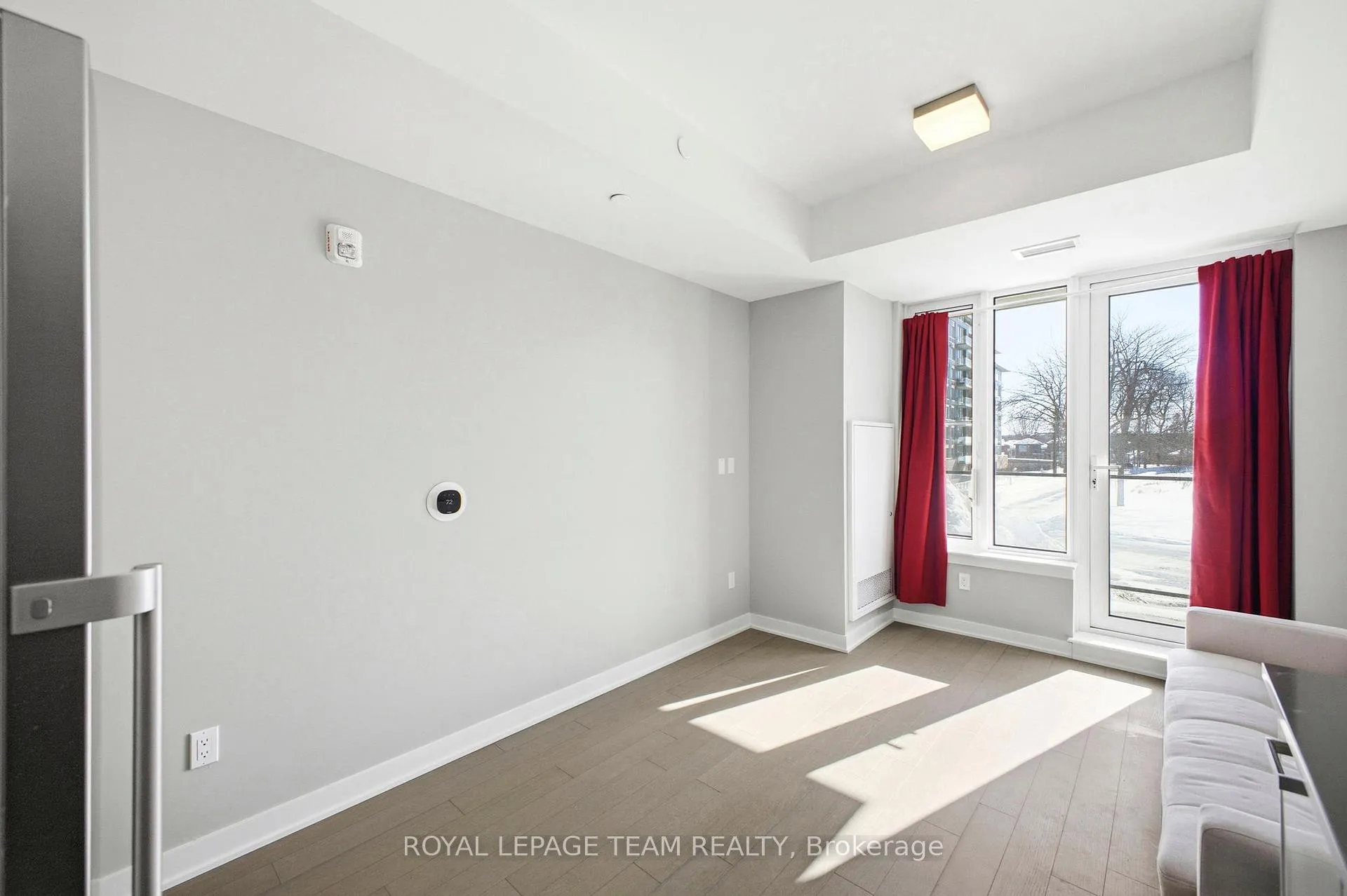Photo 9 of Unit 209, 360 Deschatelets Avenue E, Ottawa, Ottawa East — HOMEH