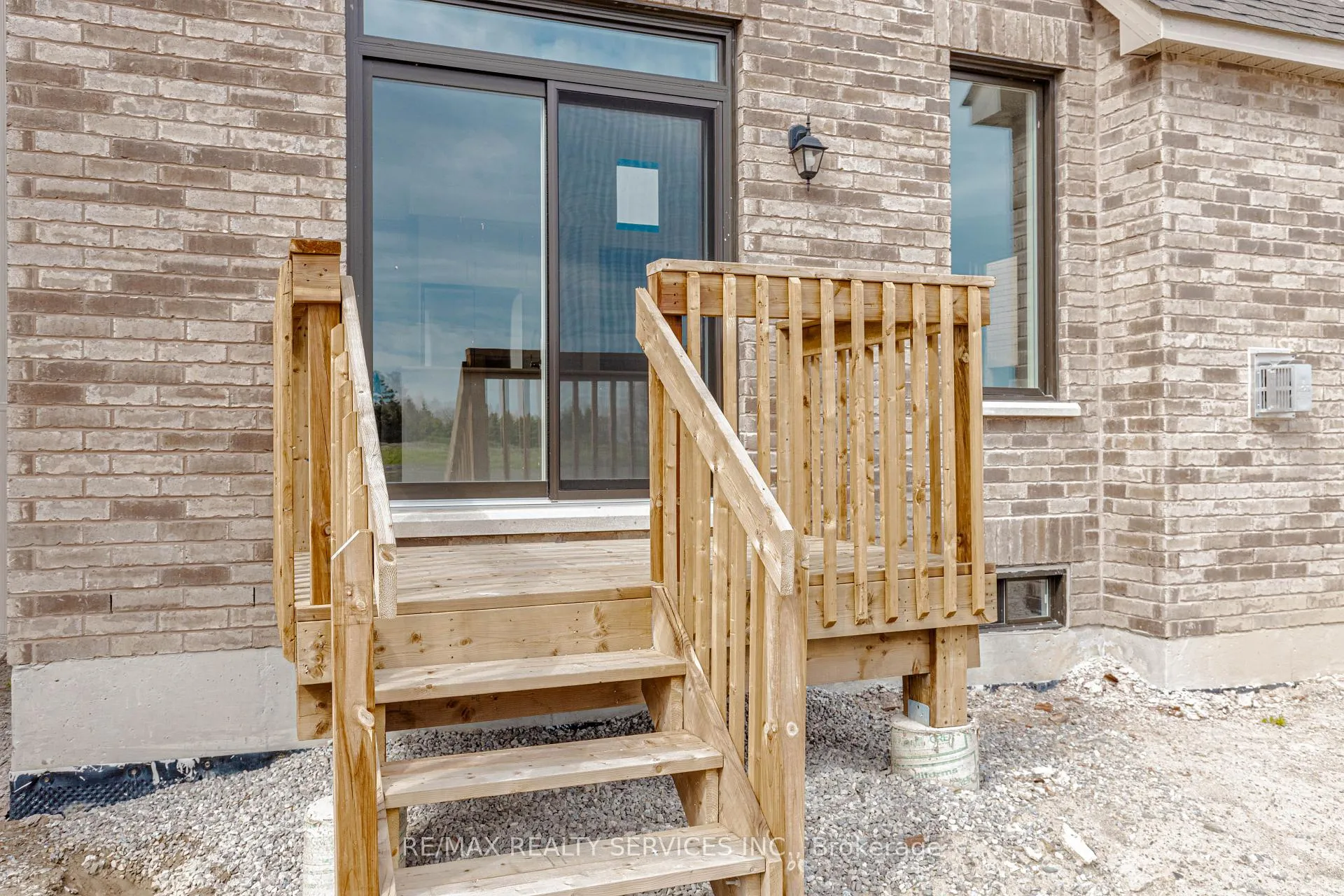 Photo 34 of 66 Circleview Crescent, Brampton, Bram West — HOMEH