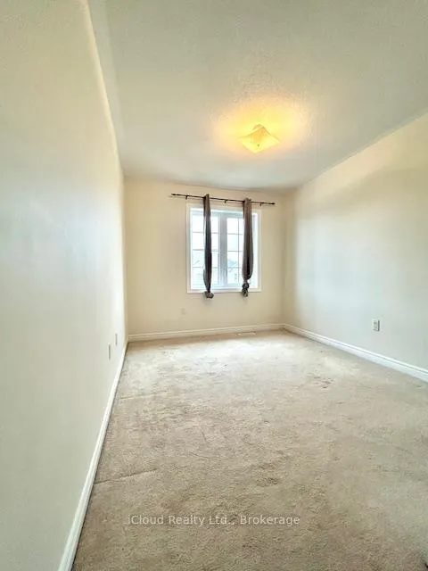Photo 12 of 24 Yardley Crescent, Brampton, Credit Valley — HOMEH