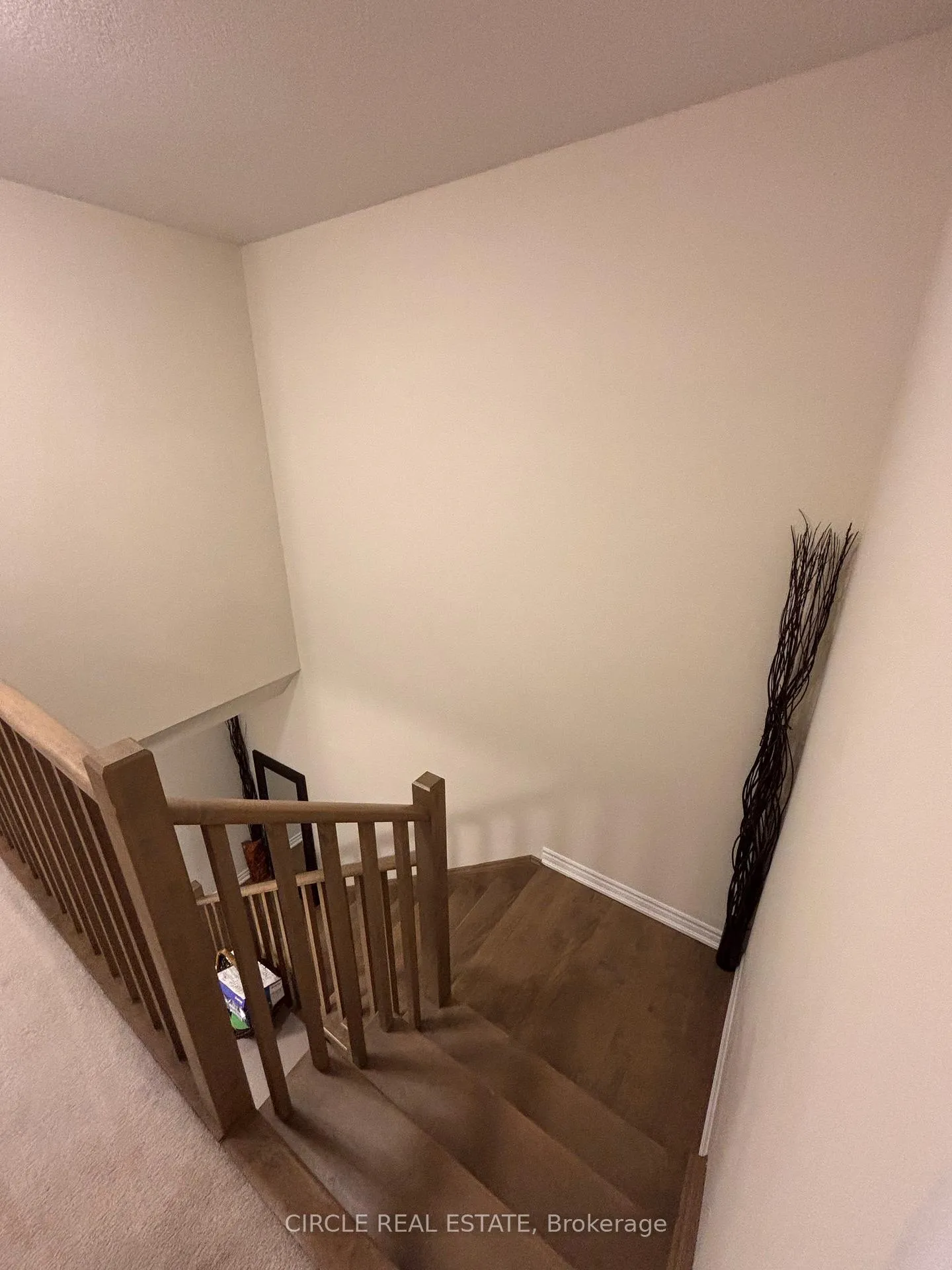 Photo 13 of 45 Concord Drive, Thorold, Rolling Meadows — HOMEH