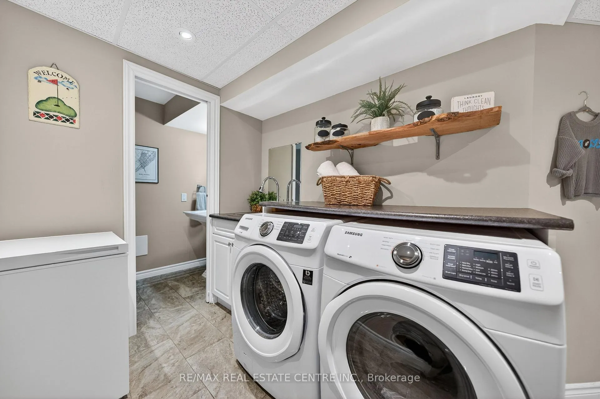 Photo 38 of Unit 59, 7 Southside Place, Hamilton, Mountview — HOMEH