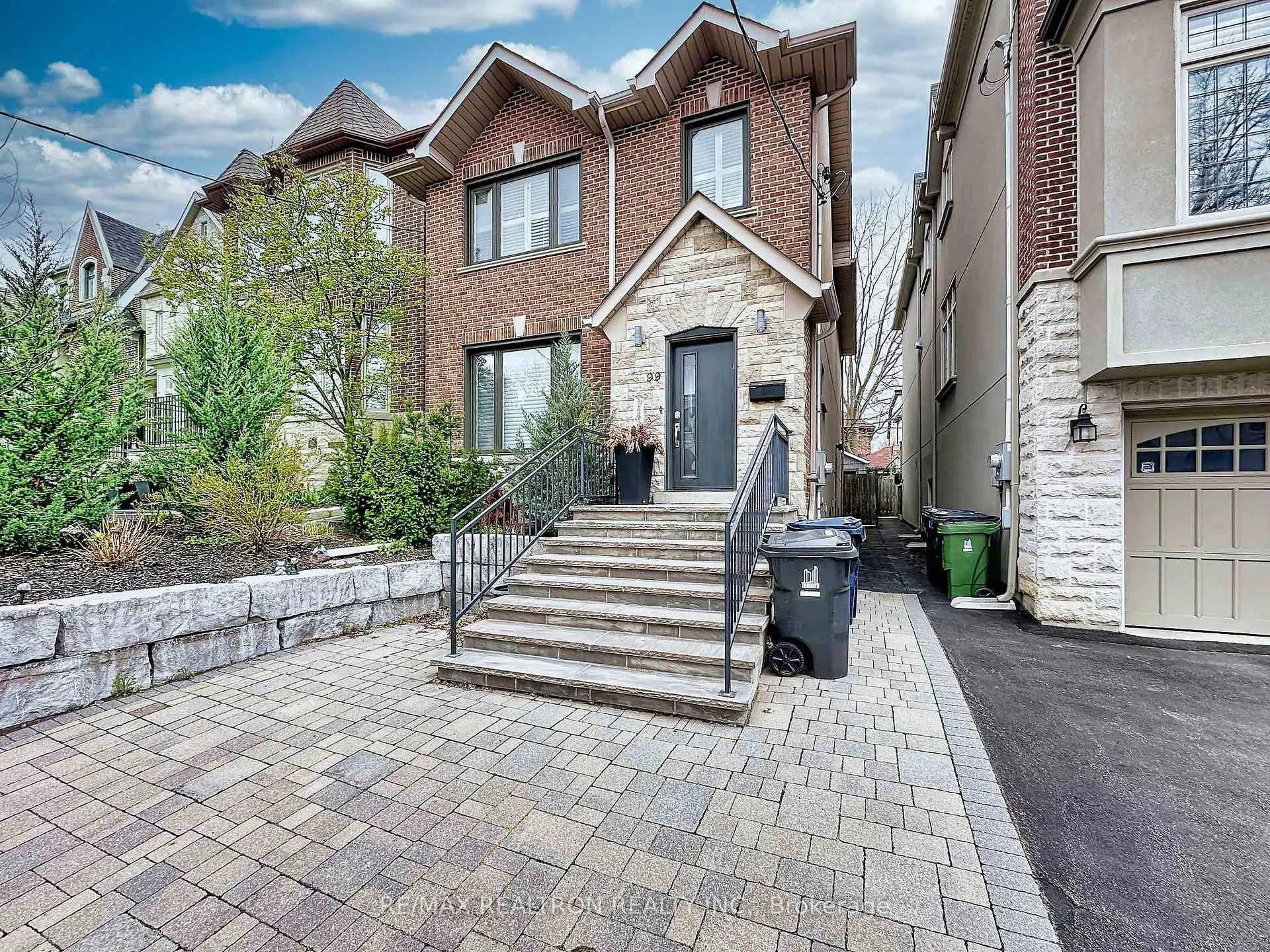 Front of 99 Castlewood Road