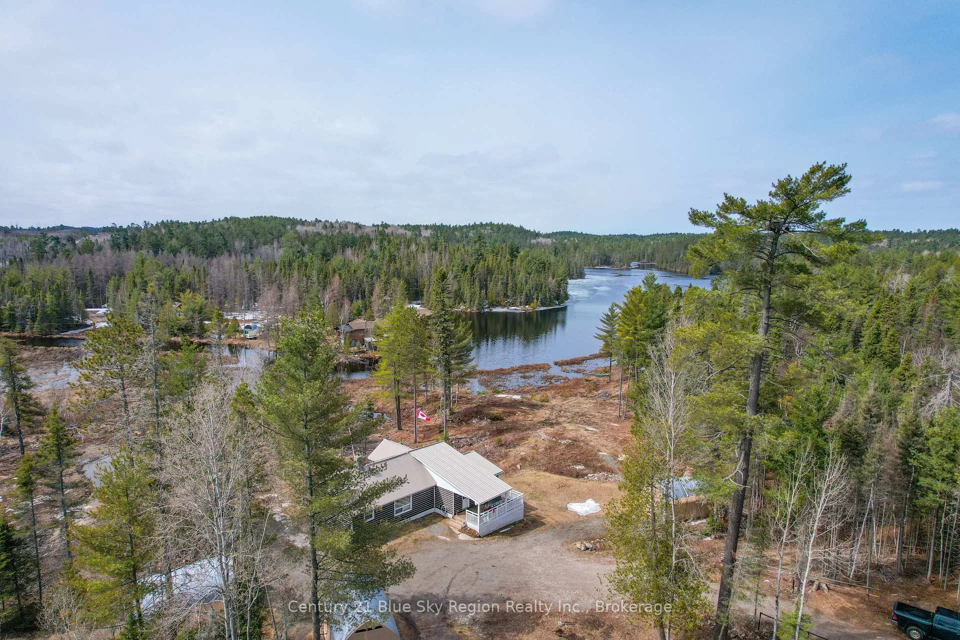 Photo 10 of 6454 & 6450 Highway 11N, Temagami — HOMEH