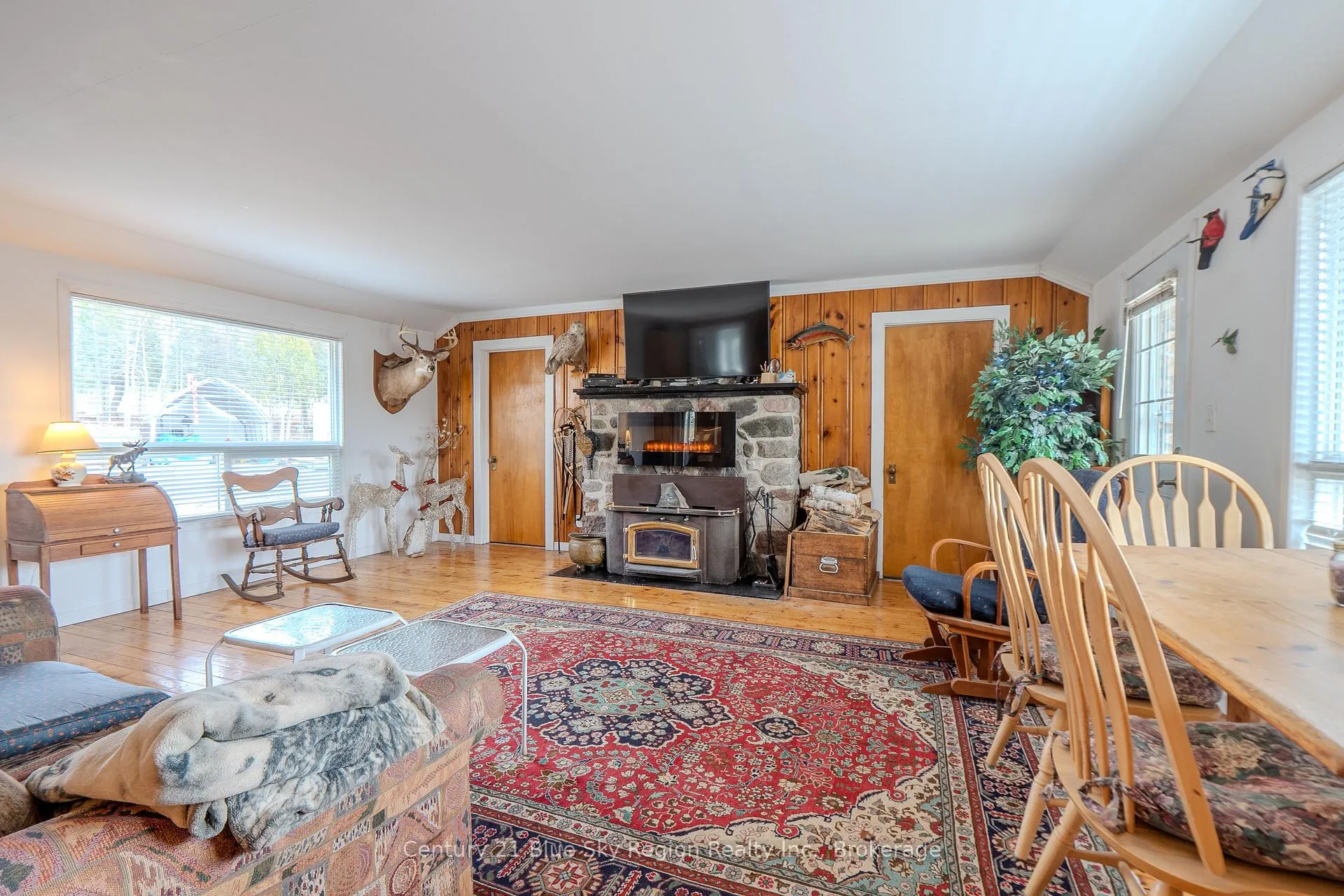 Photo 23 of 6454 & 6450 Highway 11N, Temagami — HOMEH