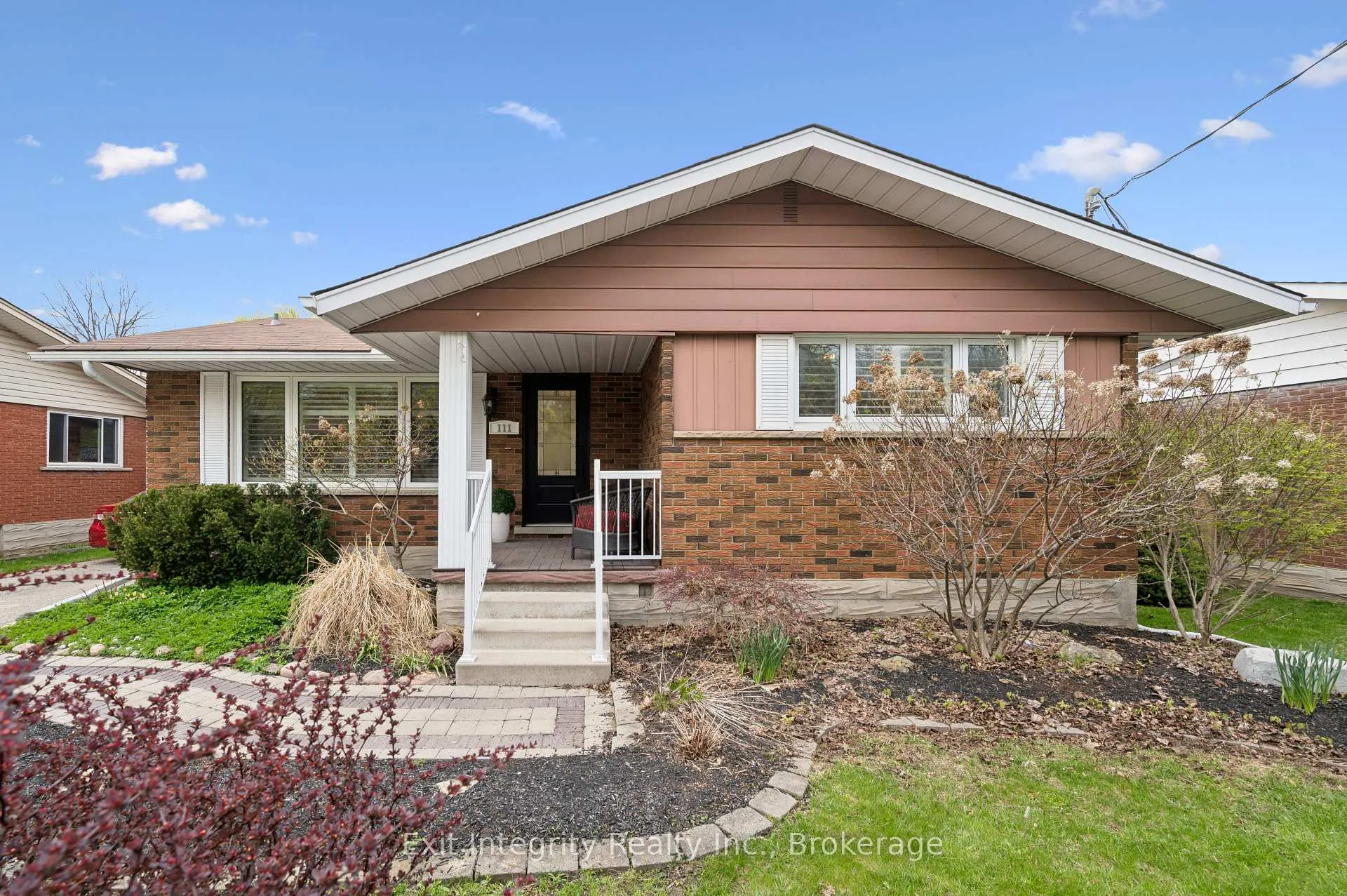 Photo 1 of 111 Ruskview Road, Kitchener — HOMEH