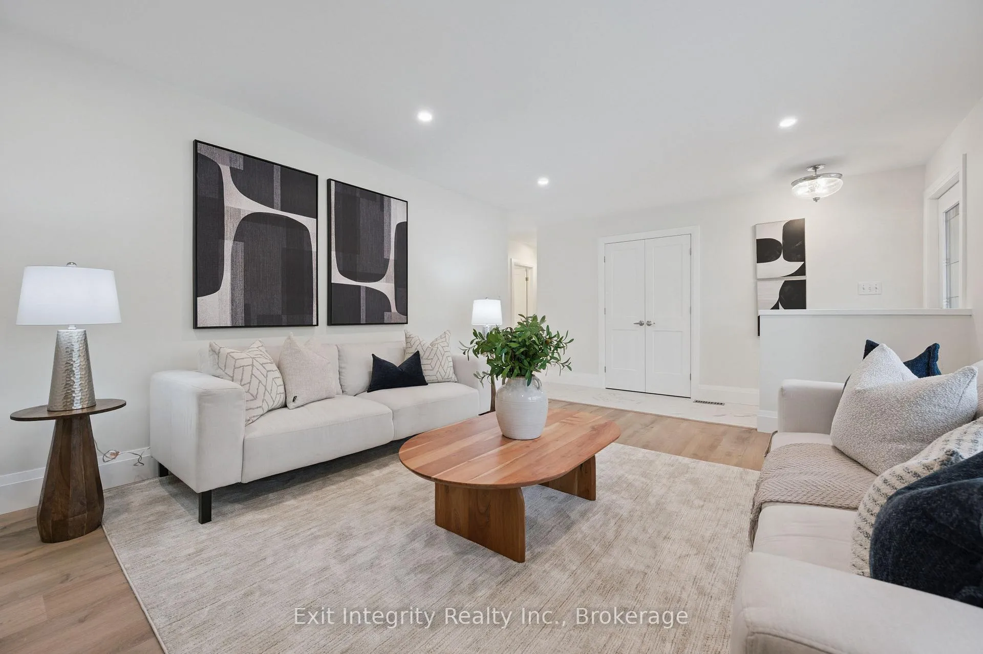 Photo 9 of 111 Ruskview Road, Kitchener — HOMEH
