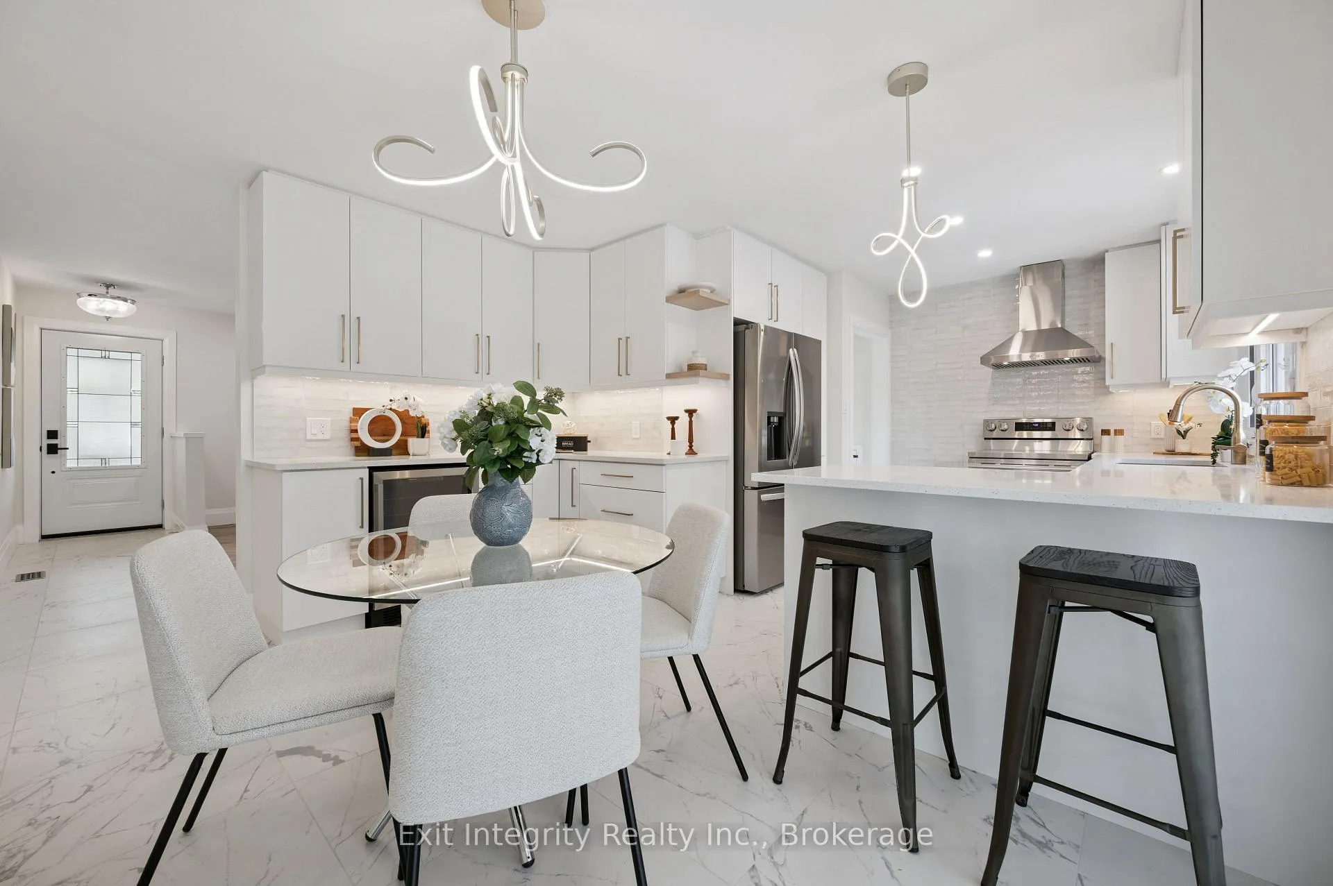Photo 13 of 111 Ruskview Road, Kitchener — HOMEH