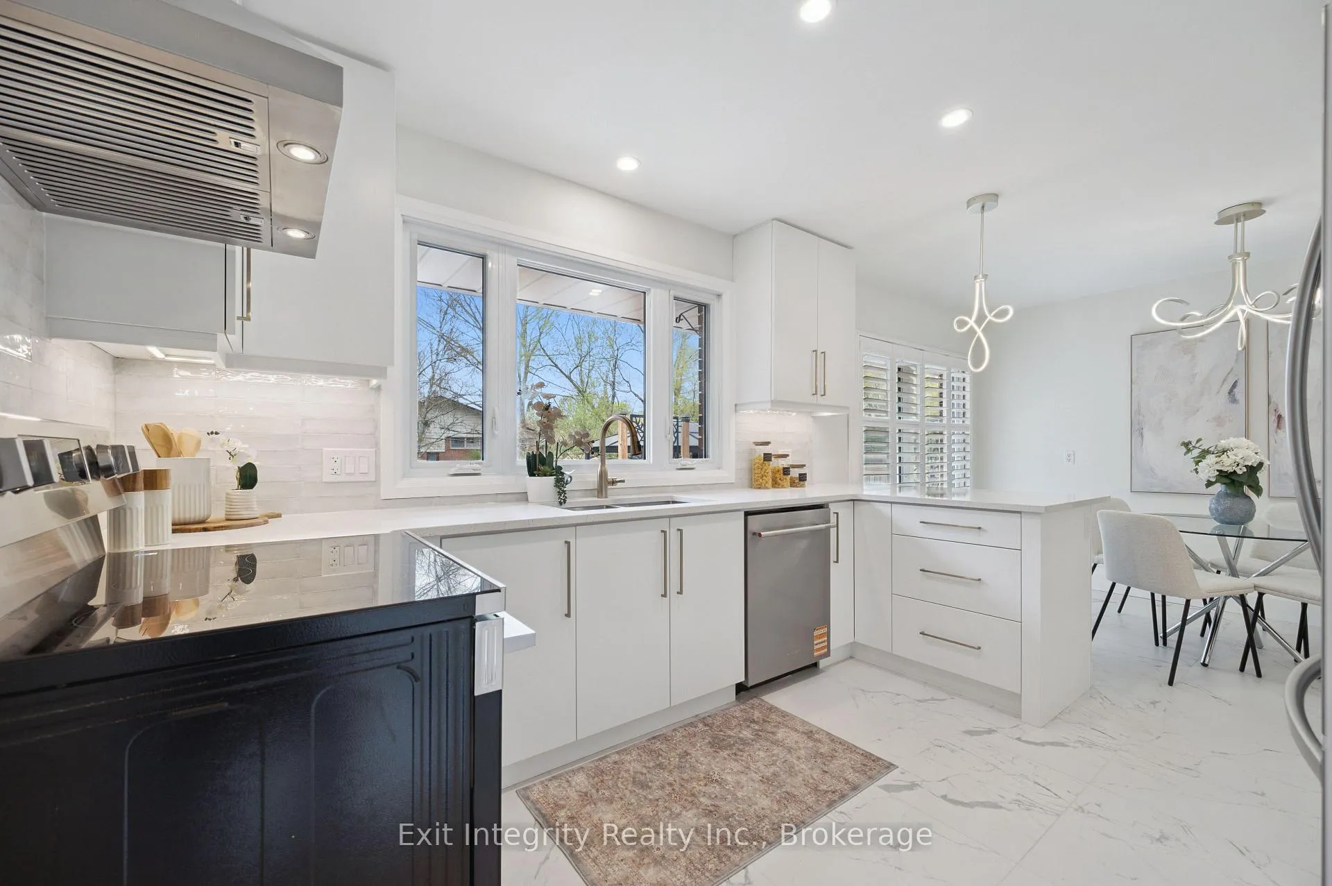Photo 15 of 111 Ruskview Road, Kitchener — HOMEH