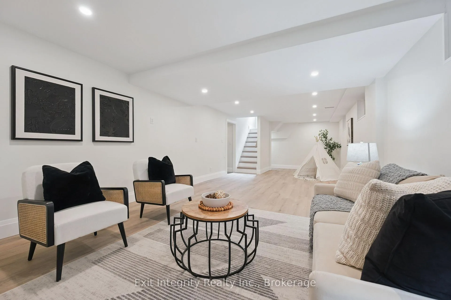 Photo 27 of 111 Ruskview Road, Kitchener — HOMEH
