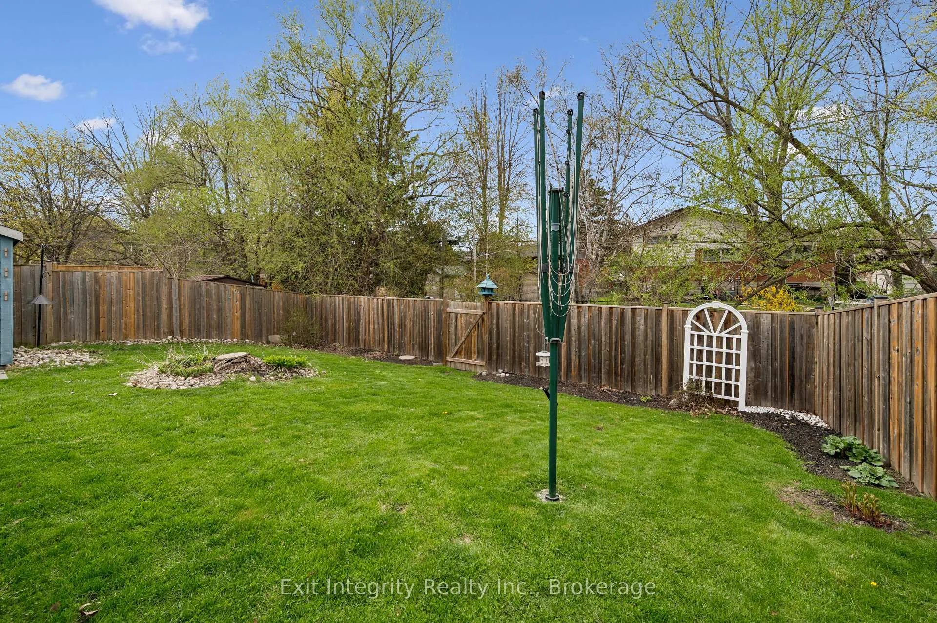 Photo 40 of 111 Ruskview Road, Kitchener — HOMEH
