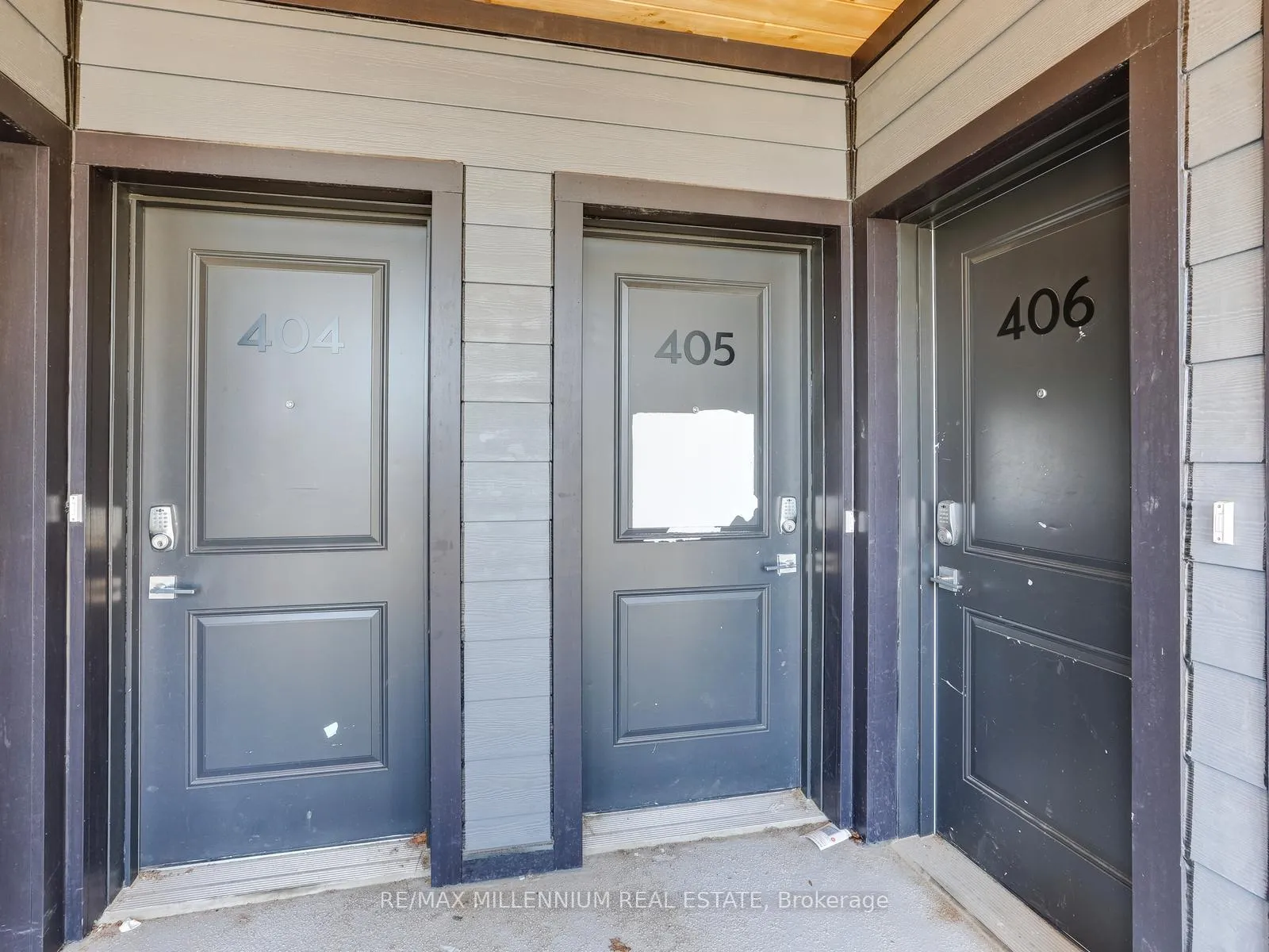 Photo 8 of 708 Woolwich Street, Guelph, Riverside Park — HOMEH