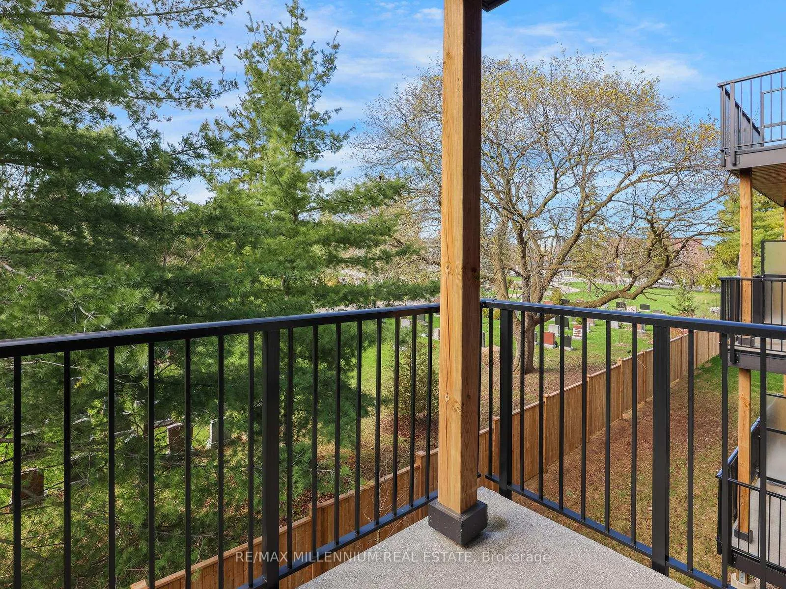 Photo 20 of 708 Woolwich Street, Guelph, Riverside Park — HOMEH
