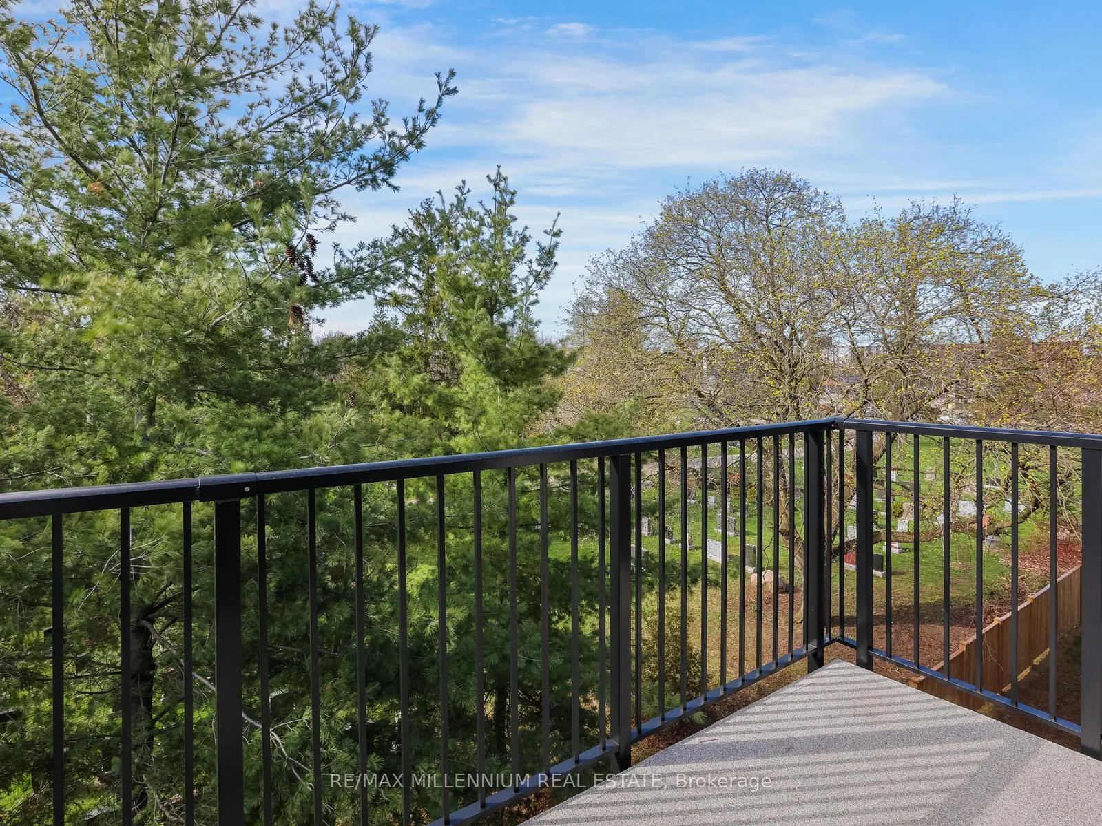 Photo 33 of 708 Woolwich Street, Guelph, Riverside Park — HOMEH