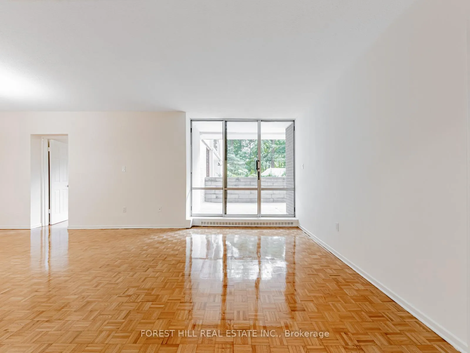 Photo 3 of Unit PL5, 4001 Bayview Avenue, North York, Bayview Woods-Steeles — HOMEH
