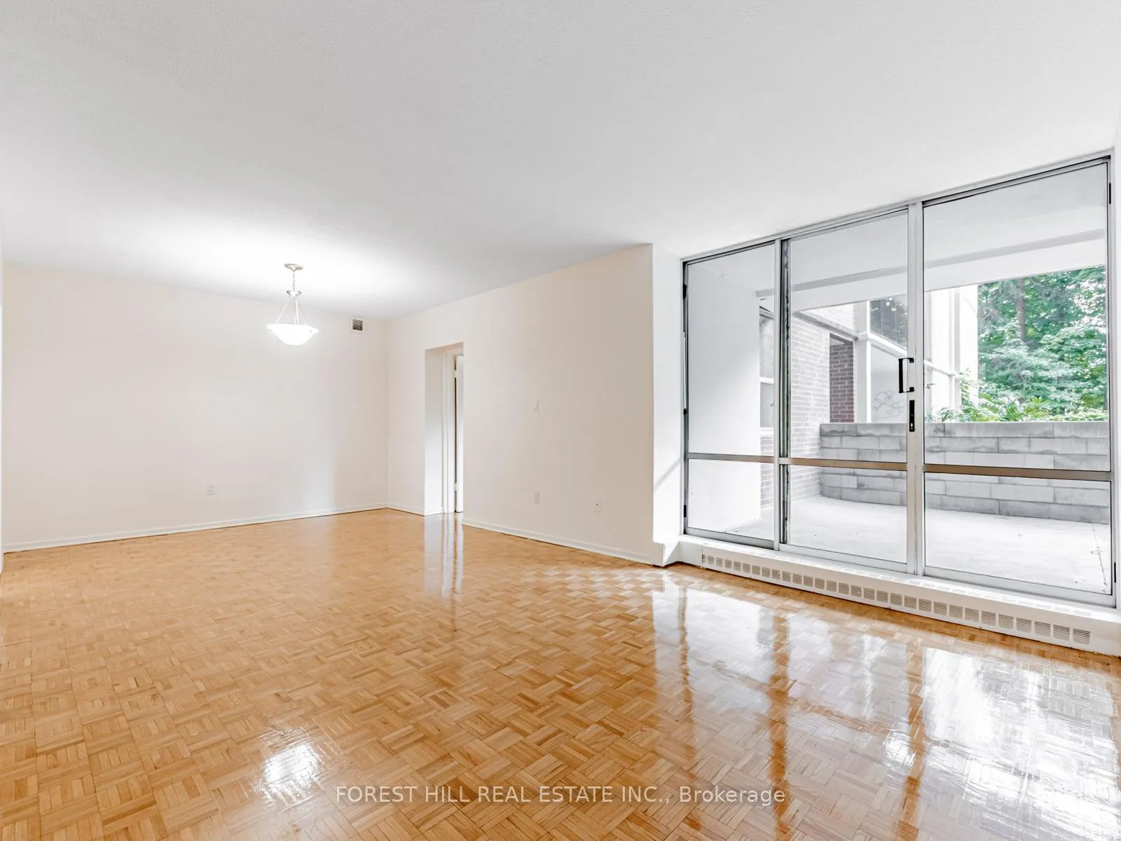 Photo 4 of Unit PL5, 4001 Bayview Avenue, North York, Bayview Woods-Steeles — HOMEH