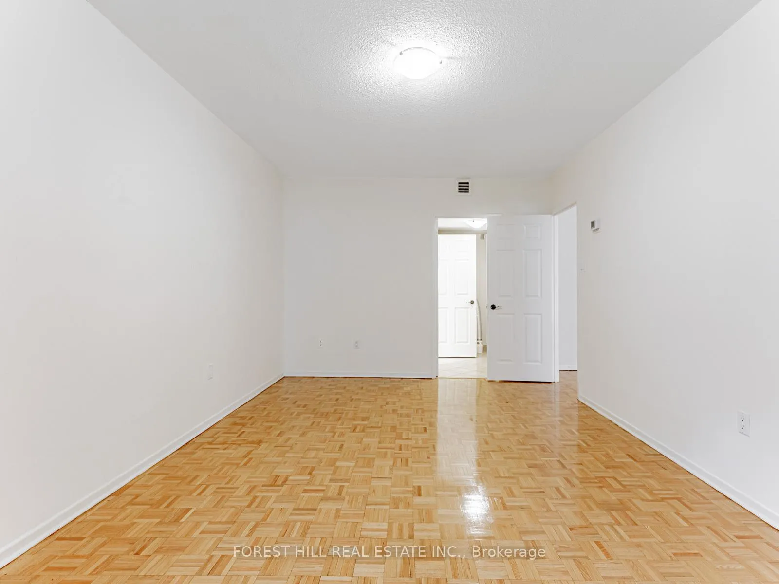 Photo 6 of Unit PL5, 4001 Bayview Avenue, North York, Bayview Woods-Steeles — HOMEH