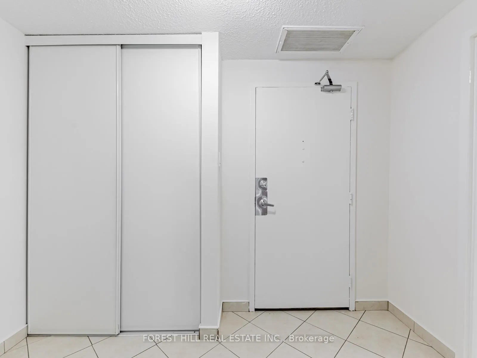 Photo 7 of Unit PL5, 4001 Bayview Avenue, North York, Bayview Woods-Steeles — HOMEH