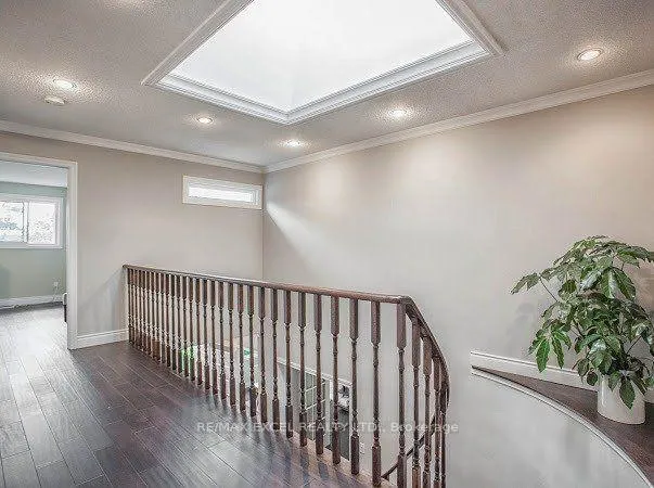 Photo 10 of Unit Upper, 414 Manhattan Drive, Markham, Markville — HOMEH