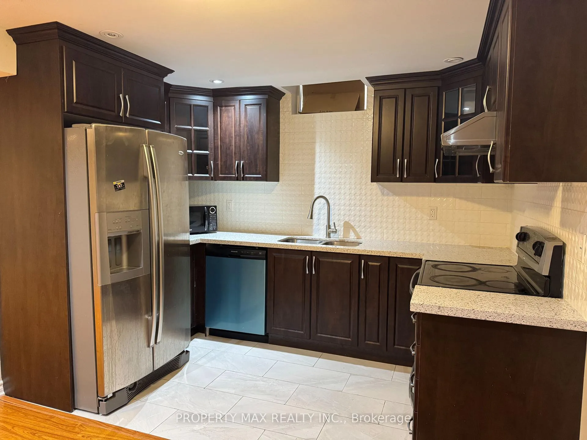 Photo 1 of 22 Batchford Basement Crescent, Markham, Box Grove — HOMEH