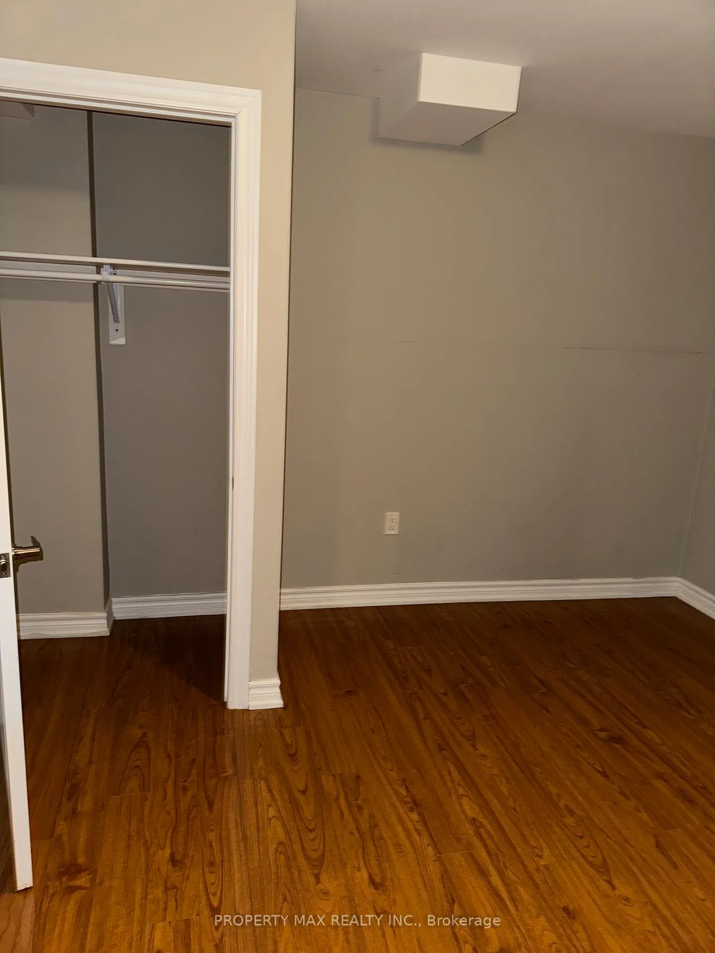 Photo 11 of 22 Batchford Basement Crescent, Markham, Box Grove — HOMEH