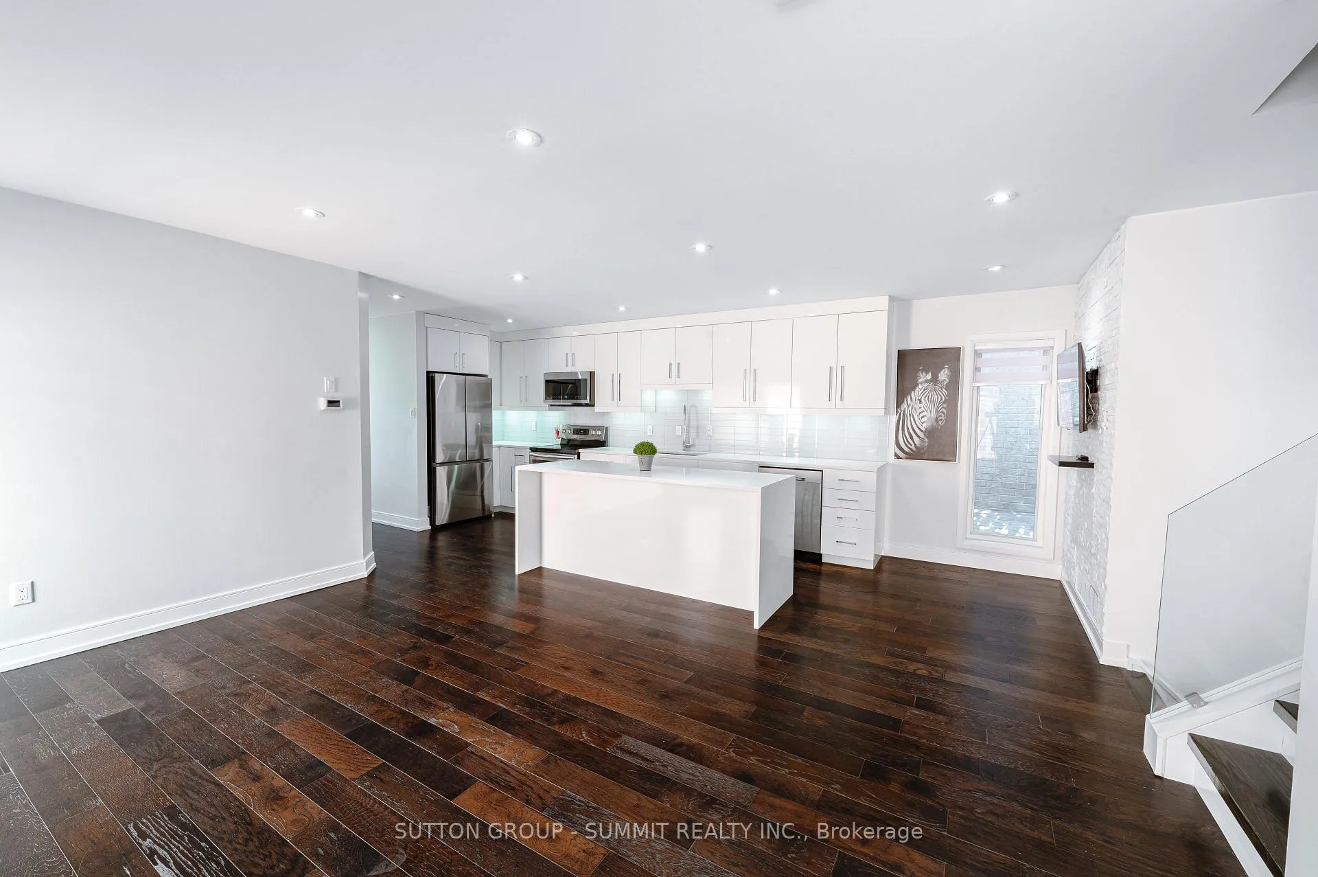 Photo 9 of 5 Silversmith Court, Guelph, Kortright West — HOMEH