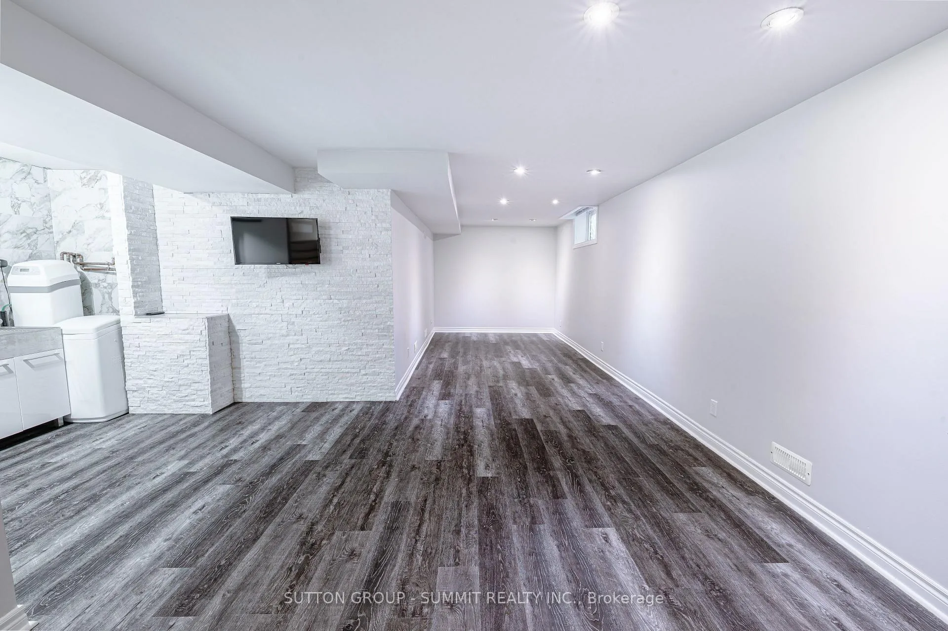 Photo 17 of 5 Silversmith Court, Guelph, Kortright West — HOMEH