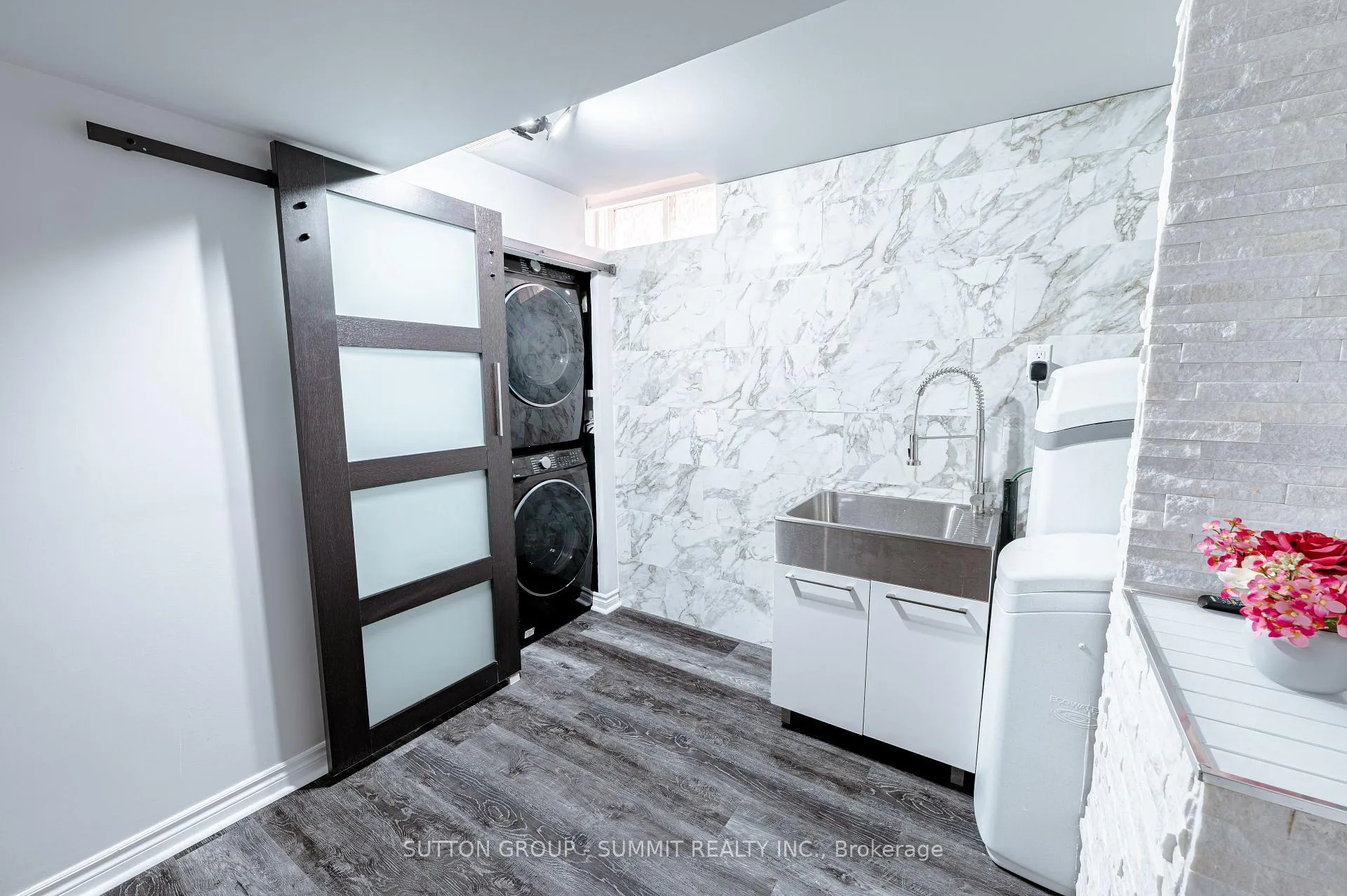 Photo 18 of 5 Silversmith Court, Guelph, Kortright West — HOMEH