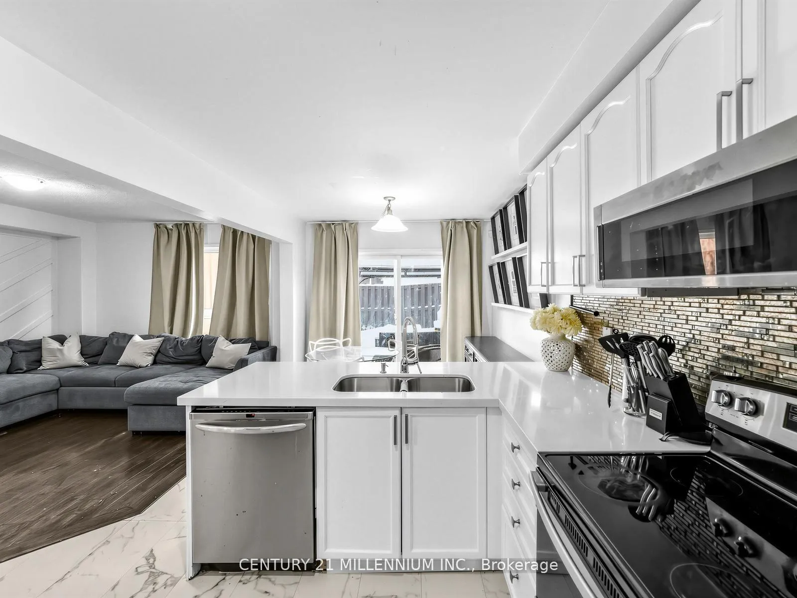 Photo 9 of 16 Albery Road, Brampton, Fletcher's Meadow — HOMEH