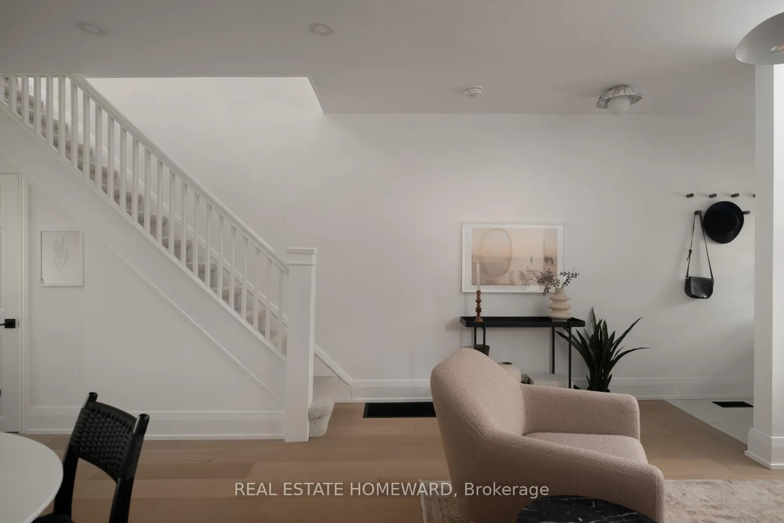 Photo 6 of 148 Mountjoy Avenue, Toronto, Greenwood-Coxwell — HOMEH