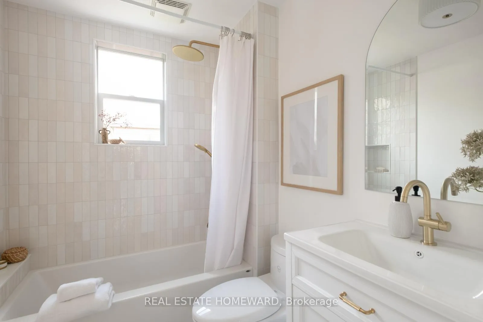 Photo 25 of 148 Mountjoy Avenue, Toronto, Greenwood-Coxwell — HOMEH